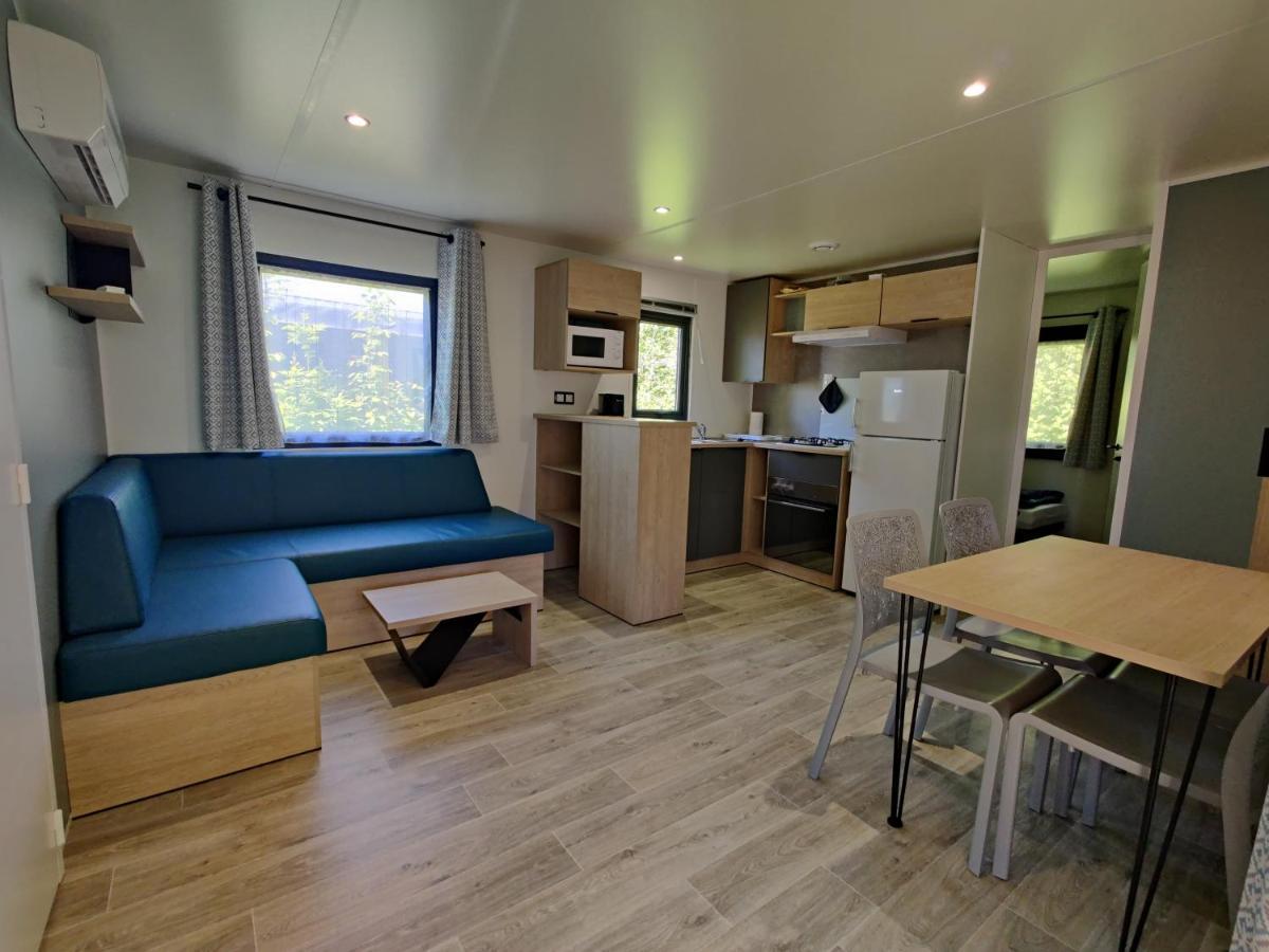 Camping La Haie Penee **** Saint-Quentin-en-Tourmont Exterior photo