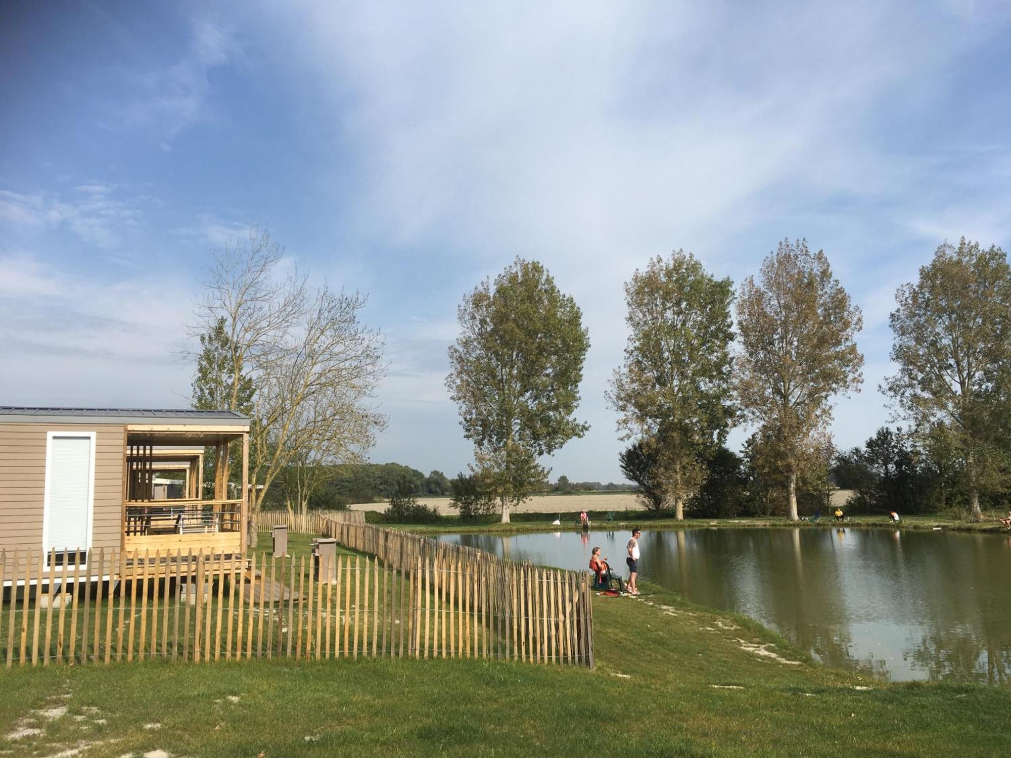 Camping La Haie Penee **** Saint-Quentin-en-Tourmont Exterior photo